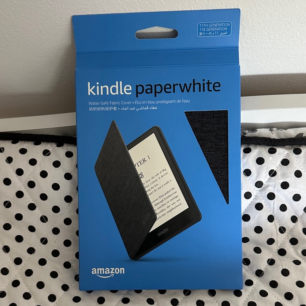 Amazon Kindle black fabric cover for kindle paper white